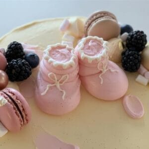 Tossut kakun koristeeksi