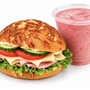 Täytetyt sämpylät ja smoothie L